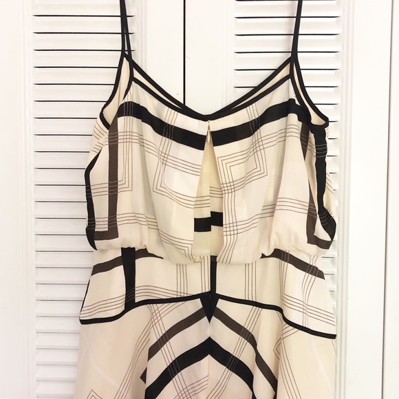 Banana Republic Plaid Fit and Flare Dress - 10 - Picture 2 of 4